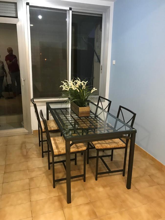 Ferienwohnung Piso Centrico Con Parking A 20Min De Barcelona Terrassa Exterior foto