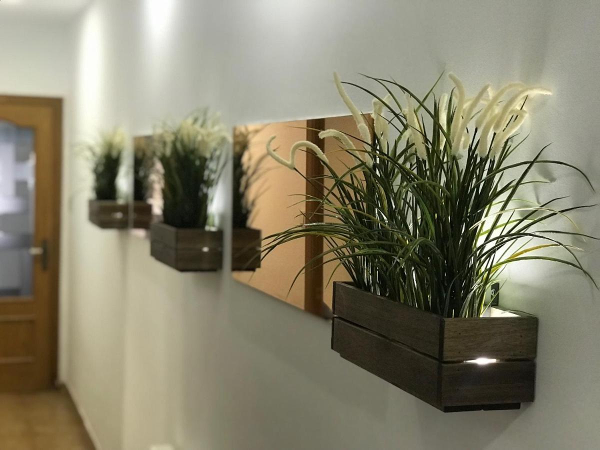 Ferienwohnung Piso Centrico Con Parking A 20Min De Barcelona Terrassa Exterior foto
